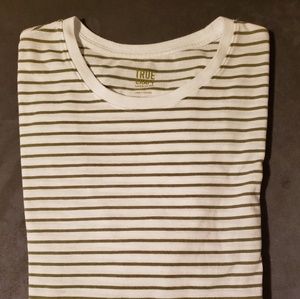XL mens T shirt